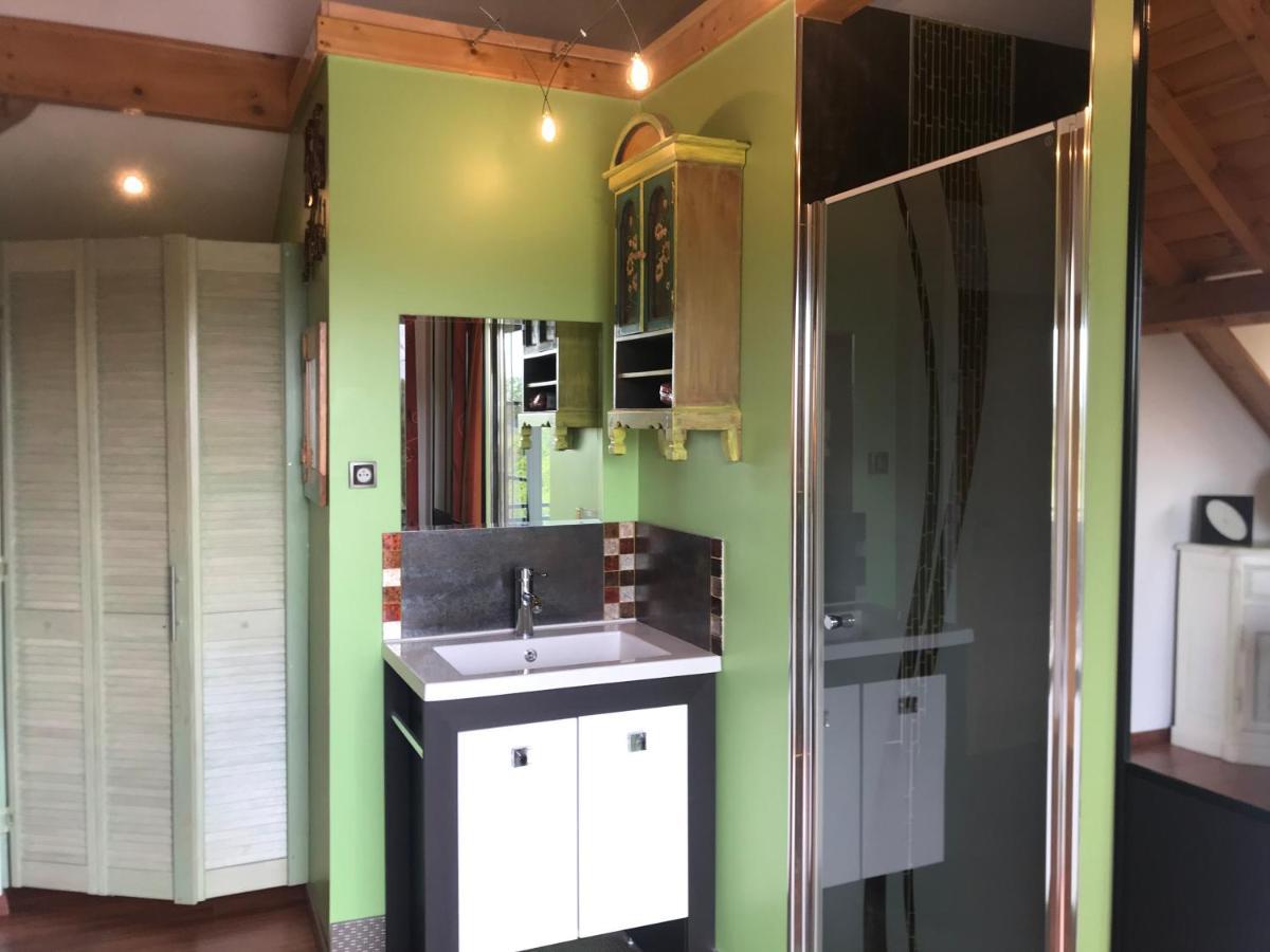 Les Gites De La Maison Bleue D'Estialescq Bagian luar foto