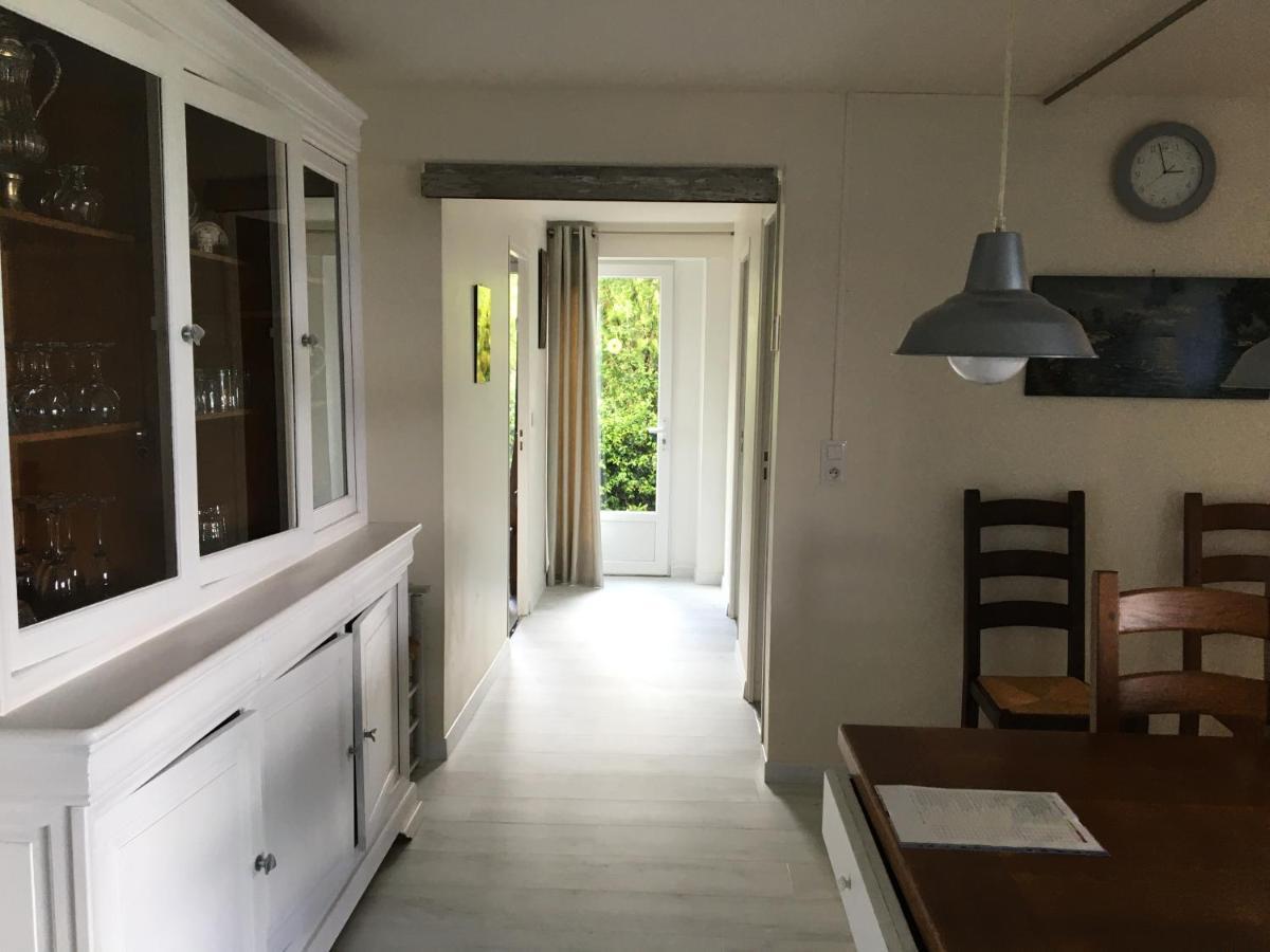 Les Gites De La Maison Bleue D'Estialescq Bagian luar foto