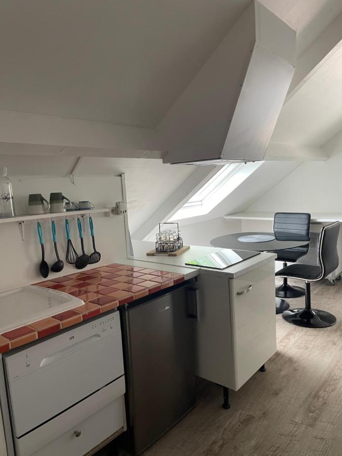 Les Gites De La Maison Bleue D'Estialescq Bagian luar foto